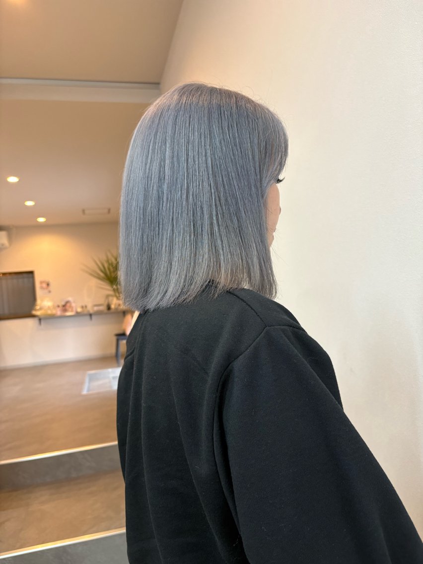 カット、2ブリーチ(エフェクト)!カラー、TRの写真