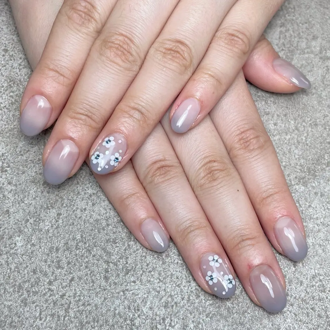 ネイル ハンドネイル nailroom DIASOMNIAのネイルデザイン