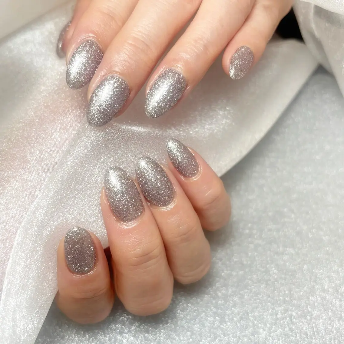 ネイル ハンドネイル nailroom DIASOMNIAのネイルデザイン