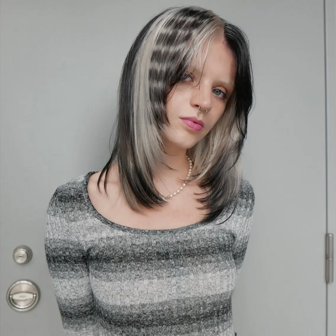 ミディアム カラー デザインカラー ﾌﾞﾚｲｽﾞ˚✧₊⁎ ﾚｲﾔｰToriのヘアスタイル