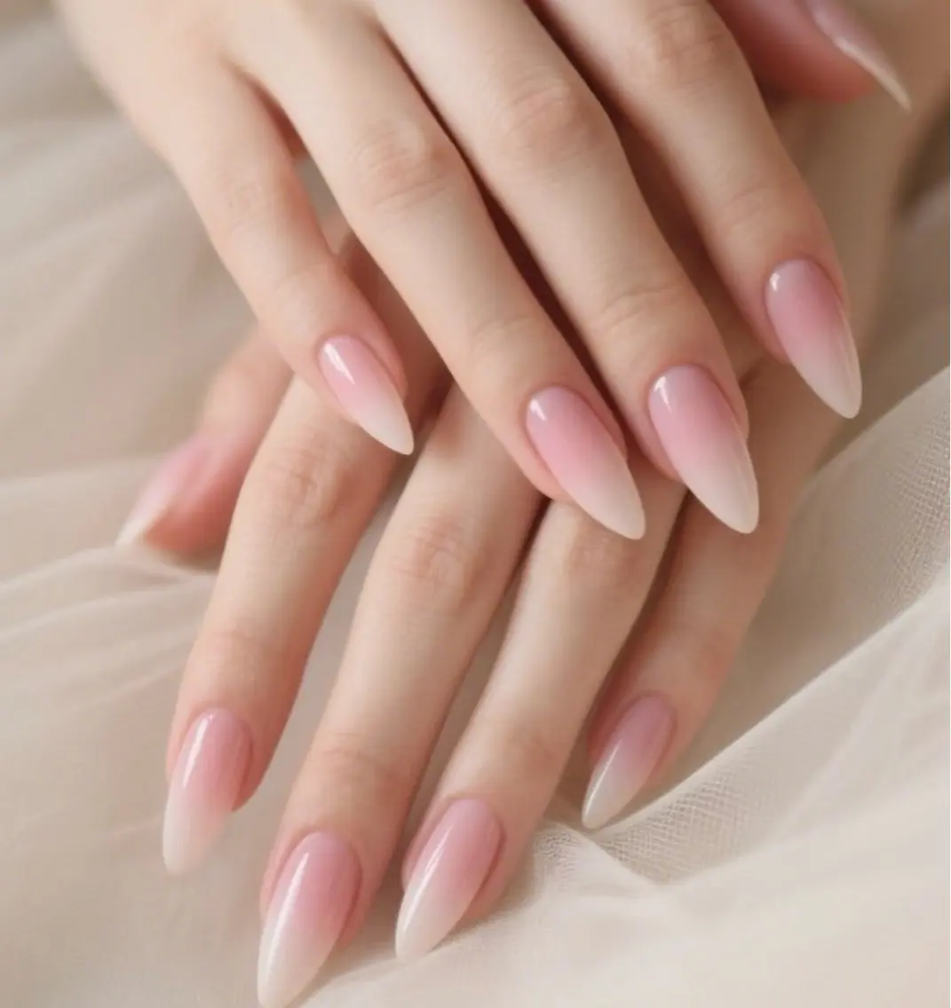 ネイル ハンドネイル H3 Nail Miniのネイルデザイン