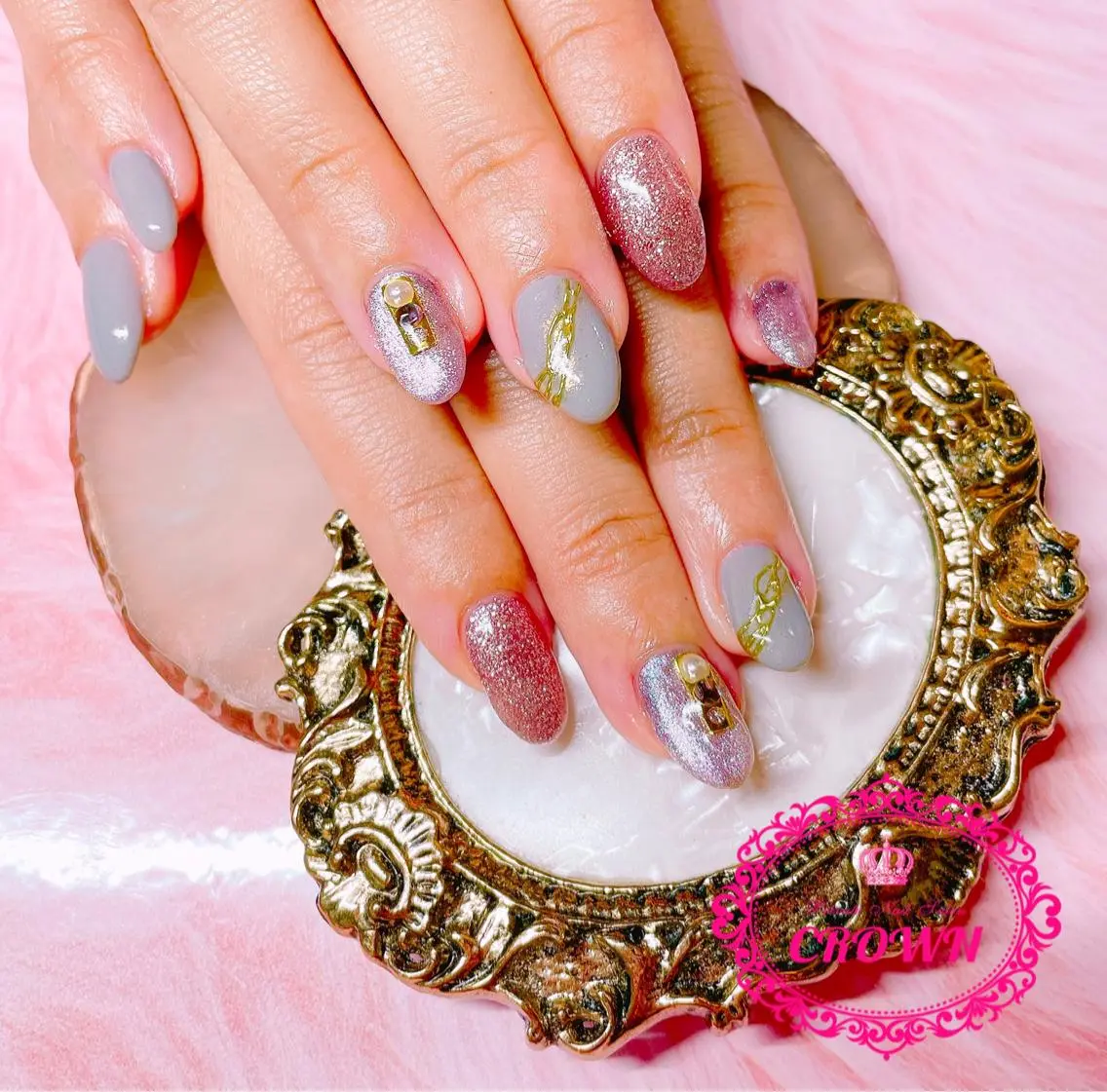 ネイル ハンドネイル CROWN プライベートサロンのネイルデザイン