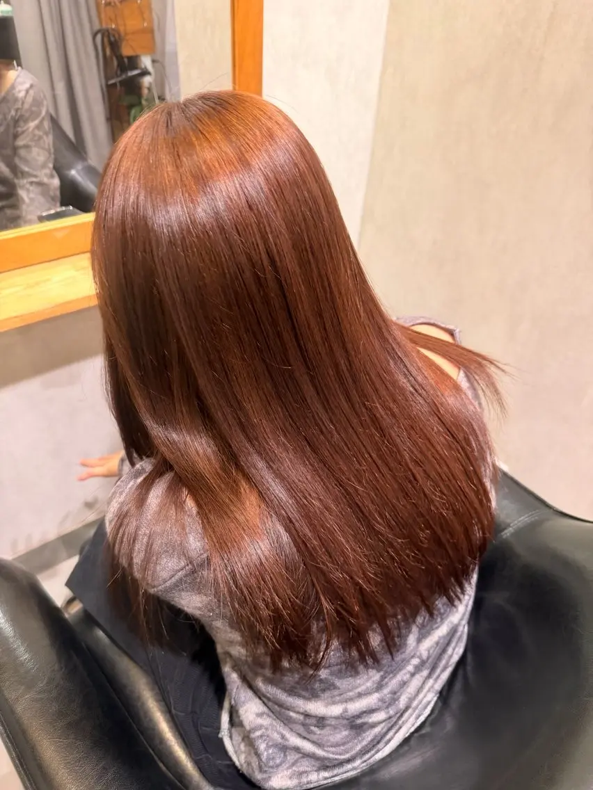 セミロング 佐藤 菜緒のヘアスタイル