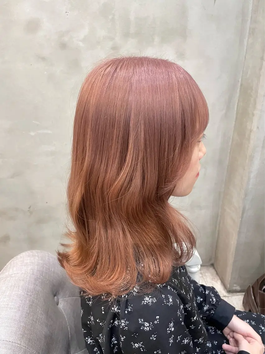 ミディアム カラー ベージュカラー ブリーチ 透明感カラー ピンクカラー ピンクベージュ ヘアカラー 吉祥寺/ヘアセット/ ピンク🫧亜海のヘアスタイル