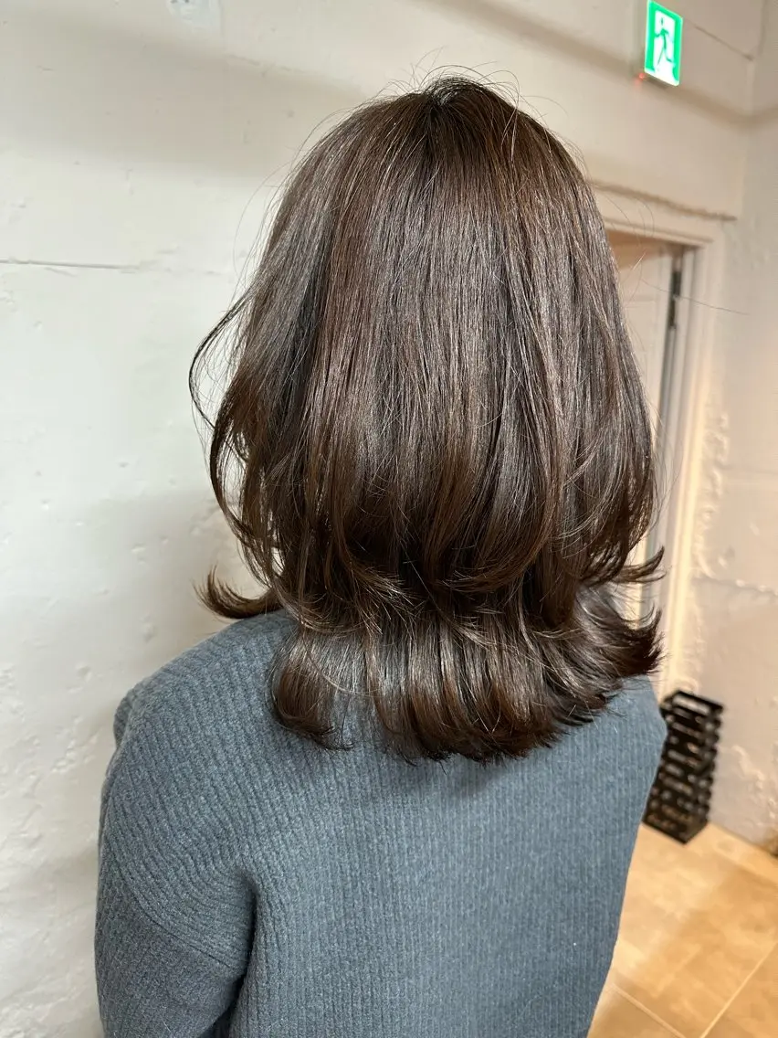 ミディアム レイヤーカット カット ヘアカラー トリートメント ハイライト/ ブリーチ😈小倉😈のヘアスタイル