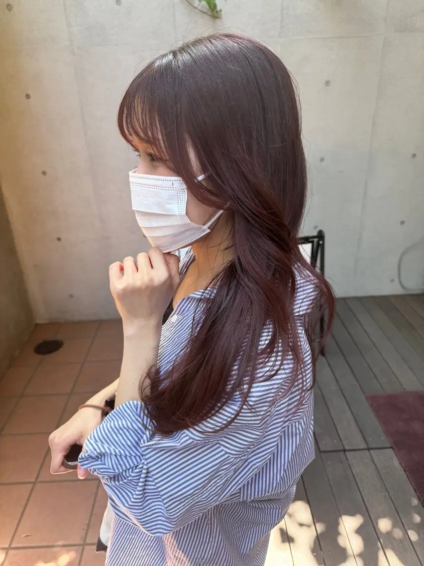 ミディアム カラー ヘアカラー 大橋 芽衣のヘアスタイル