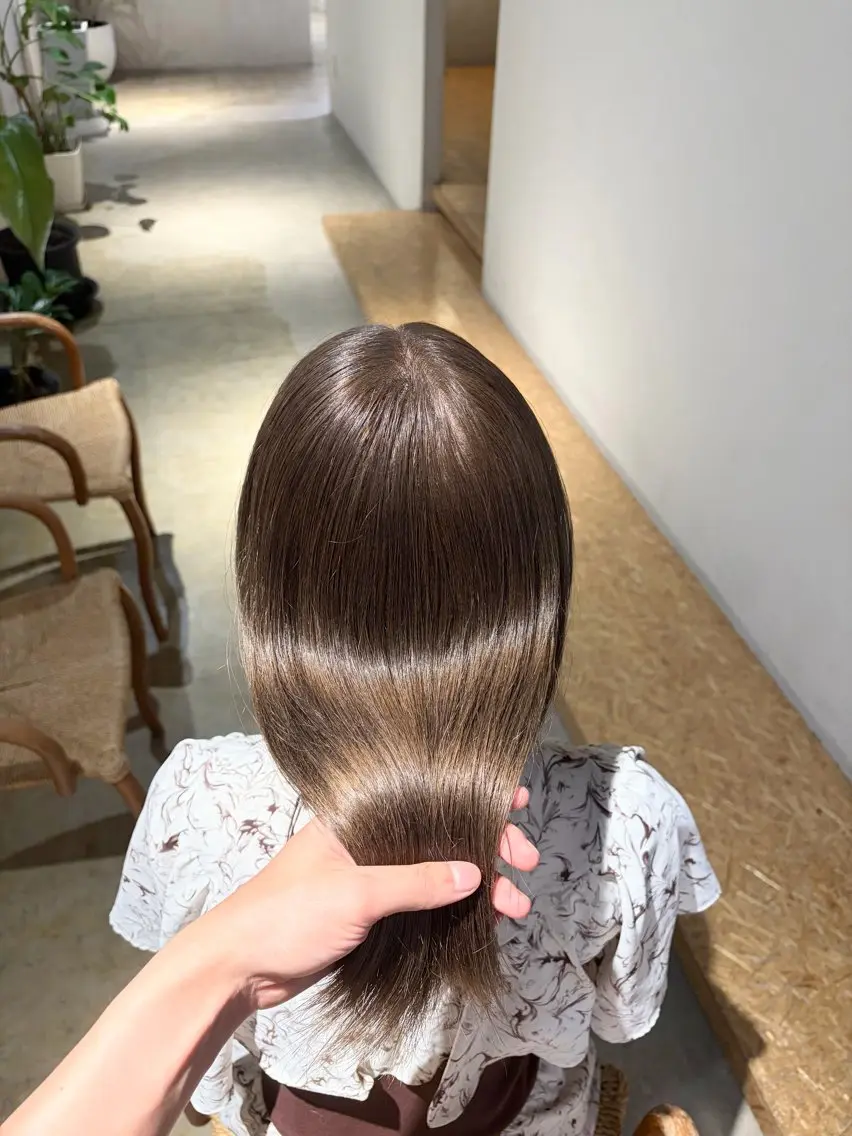 ミディアム ヘアカラー 太田 渚遊のヘアスタイル