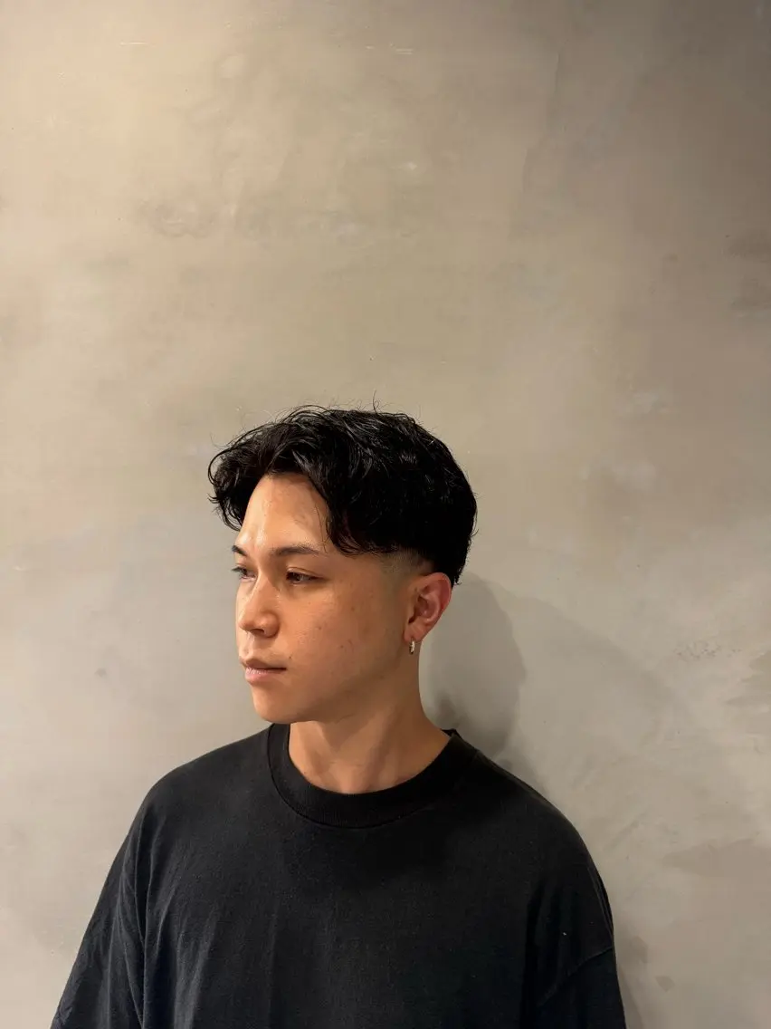 ショート パーマ メンズ 梶浦 旺大のヘアスタイル