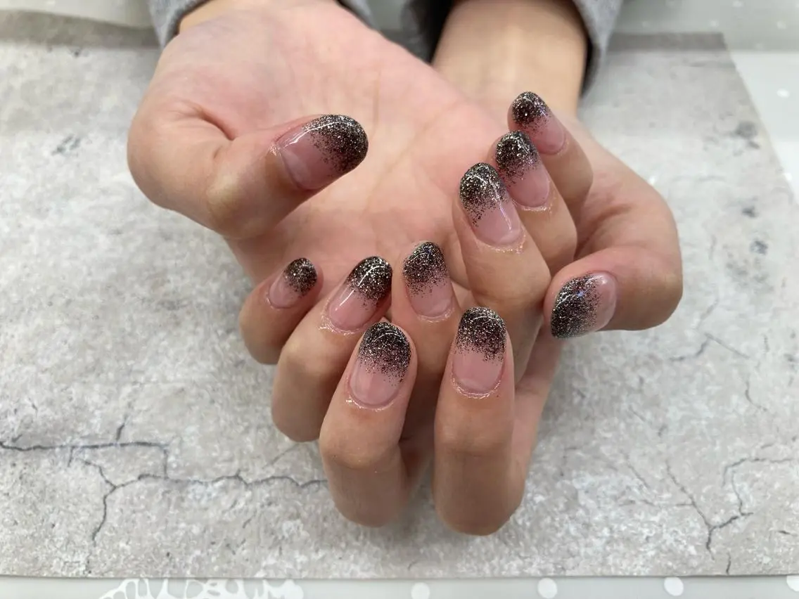 ネイル ラメ(グリッター) ラメグラデーション ハンドネイル Maple saronのネイルデザイン