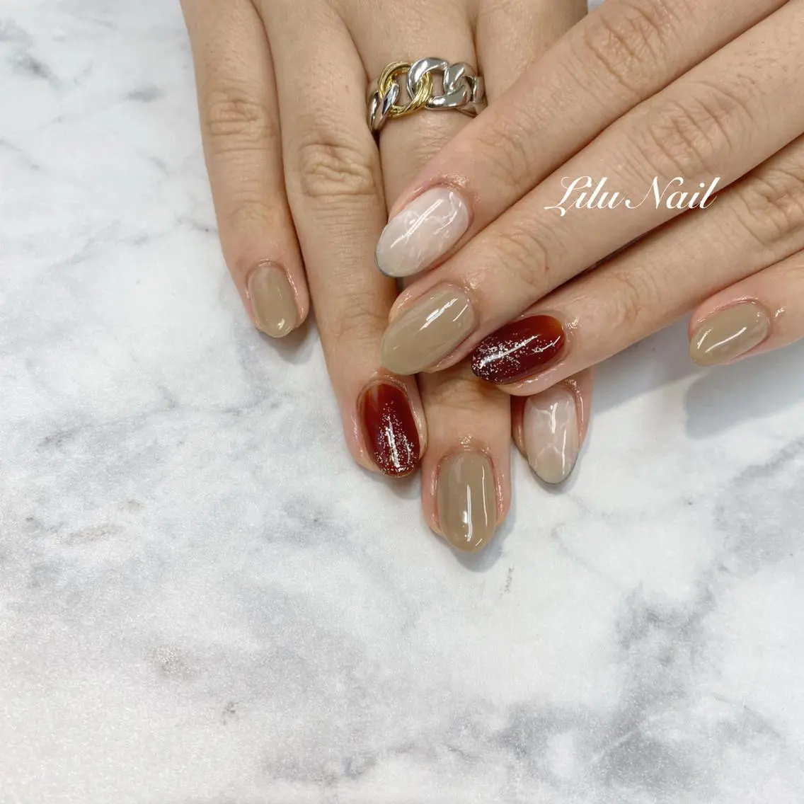 ネイル ニュアンスネイル モチの良さ◉ フィルインネイル♡のネイルデザイン