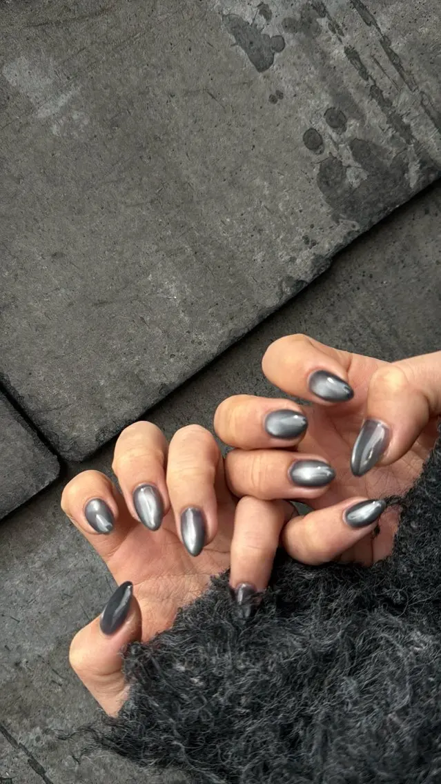 ネイル フラッシュネイル フットネイル フレンチネイル 韓国ネイル マグネットネイル SAKU nail 作島茜のネイルデザイン