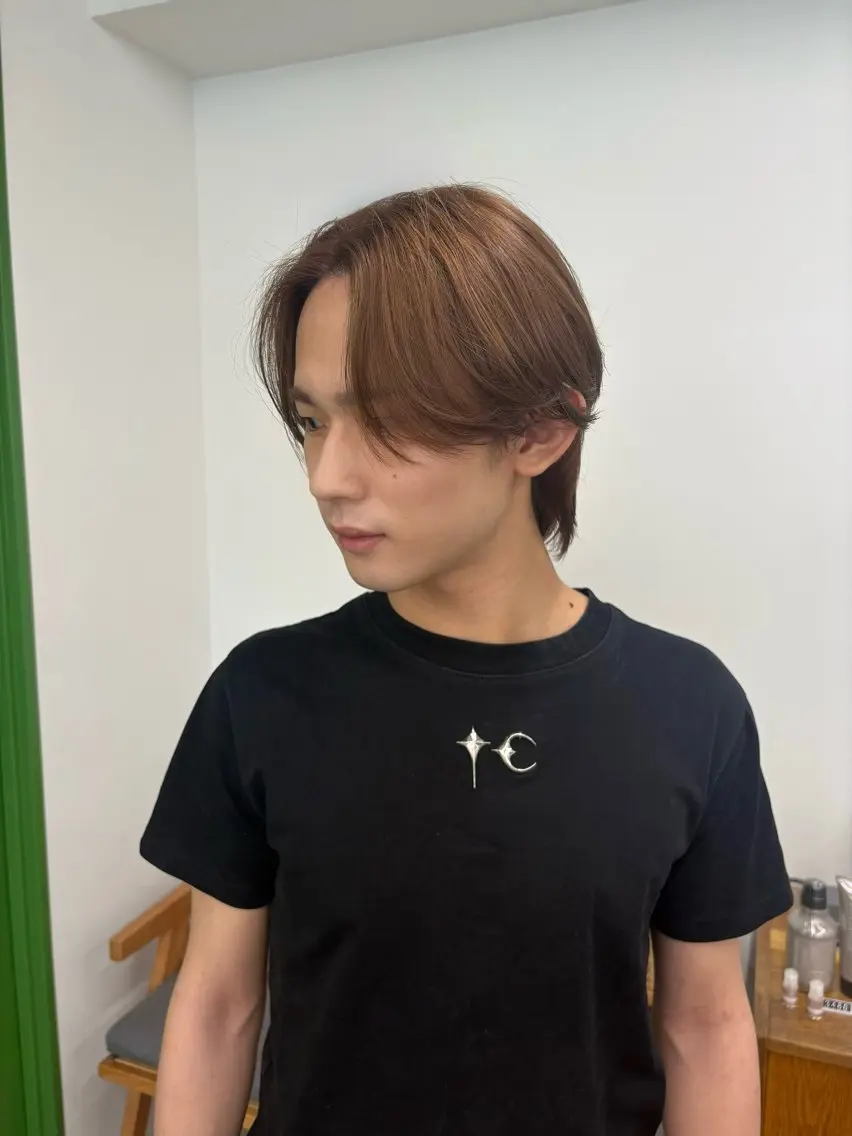 カラー メンズ ブラウンカラー 透明感カラー ダブルカラー イルミナカラー 英 このみのヘアスタイル