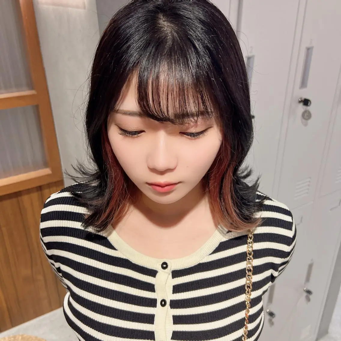 カラー イヤリングカラー 🎀夏秋/レイヤー/ 透明感カラー🎀のヘアスタイル
