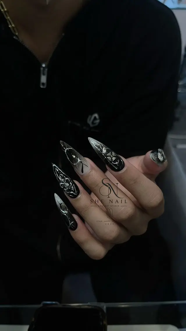 ネイル ハンドネイル 博多 SHE Nailのネイルデザイン