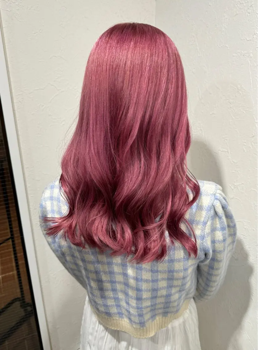 ロング カラー ハイトーン/レイヤー /艶カラー🎀のヘアスタイル
