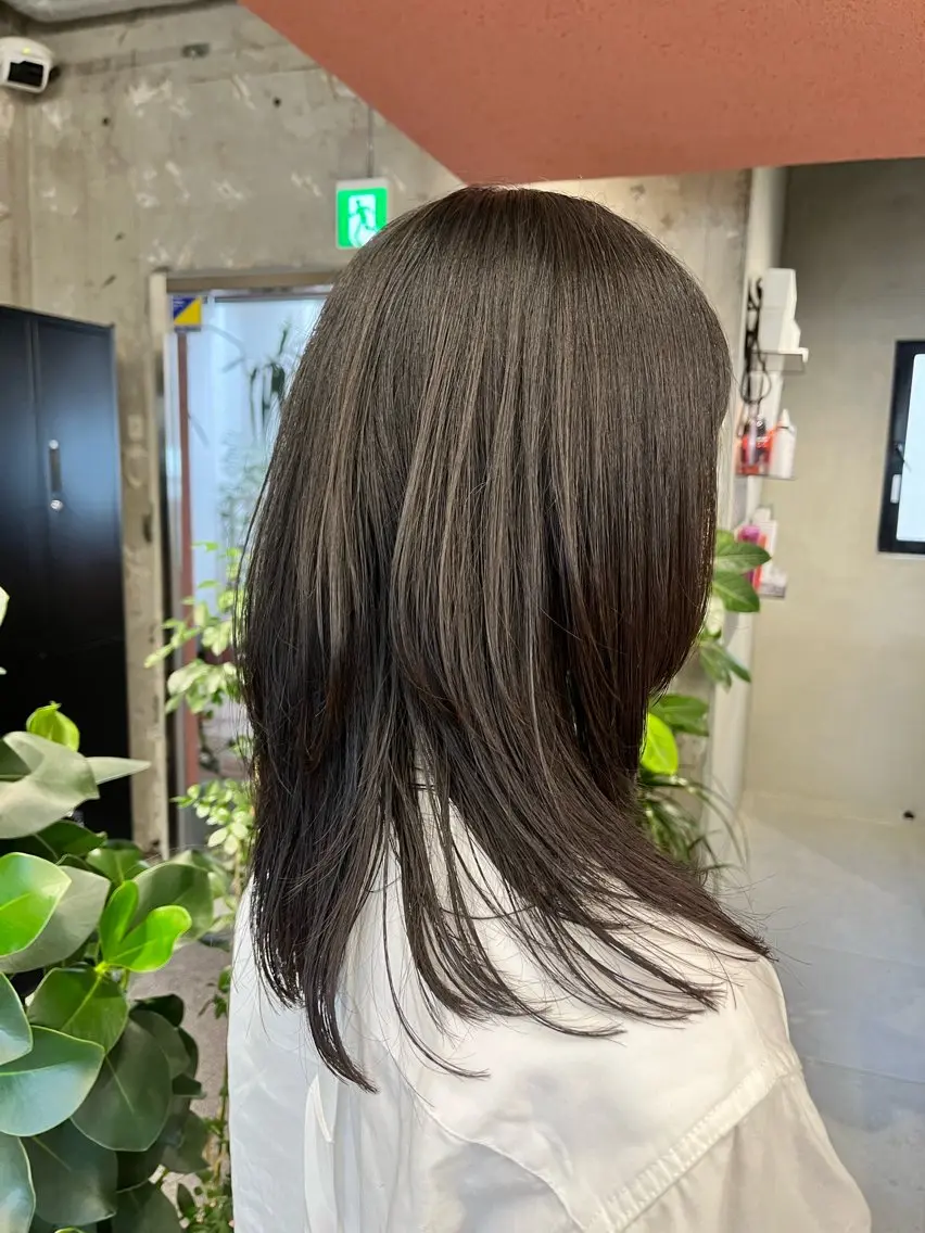 ミディアム 【ハッシュレイヤー 】🌷NATSUKIのヘアスタイル
