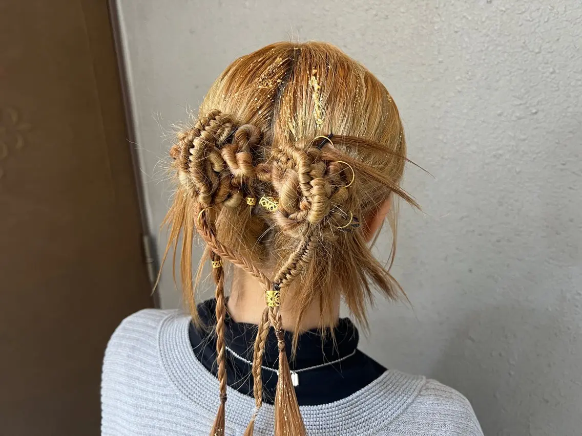 ロング ヘアアレンジ 山室 敬義のヘアスタイル