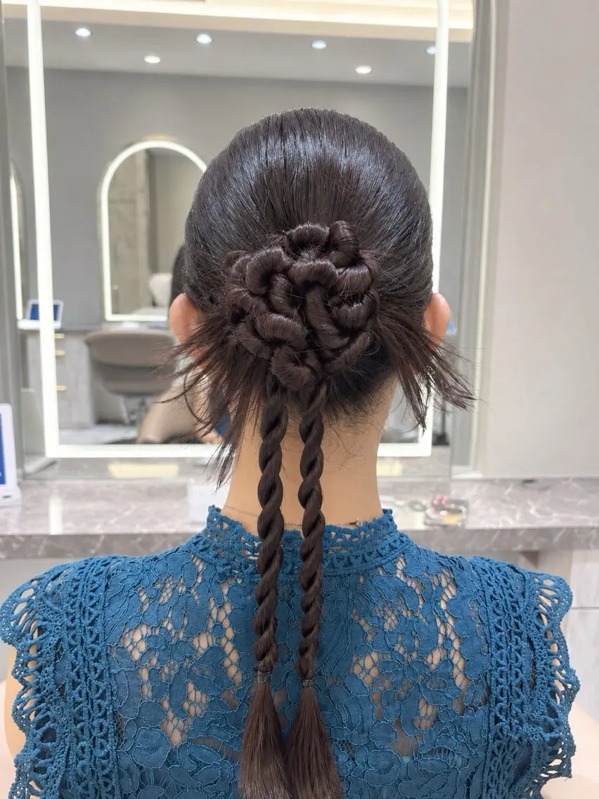 ヘアアレンジ ヘアセット 可愛い製造機🎀 ヘアメイクMoriのヘアスタイル