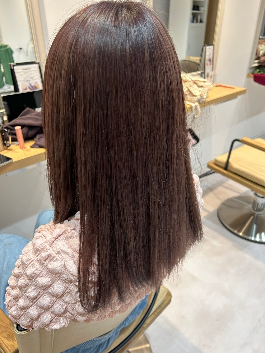 セミロング カラー ブラウンカラー カシス 藤田 小波のヘアスタイル