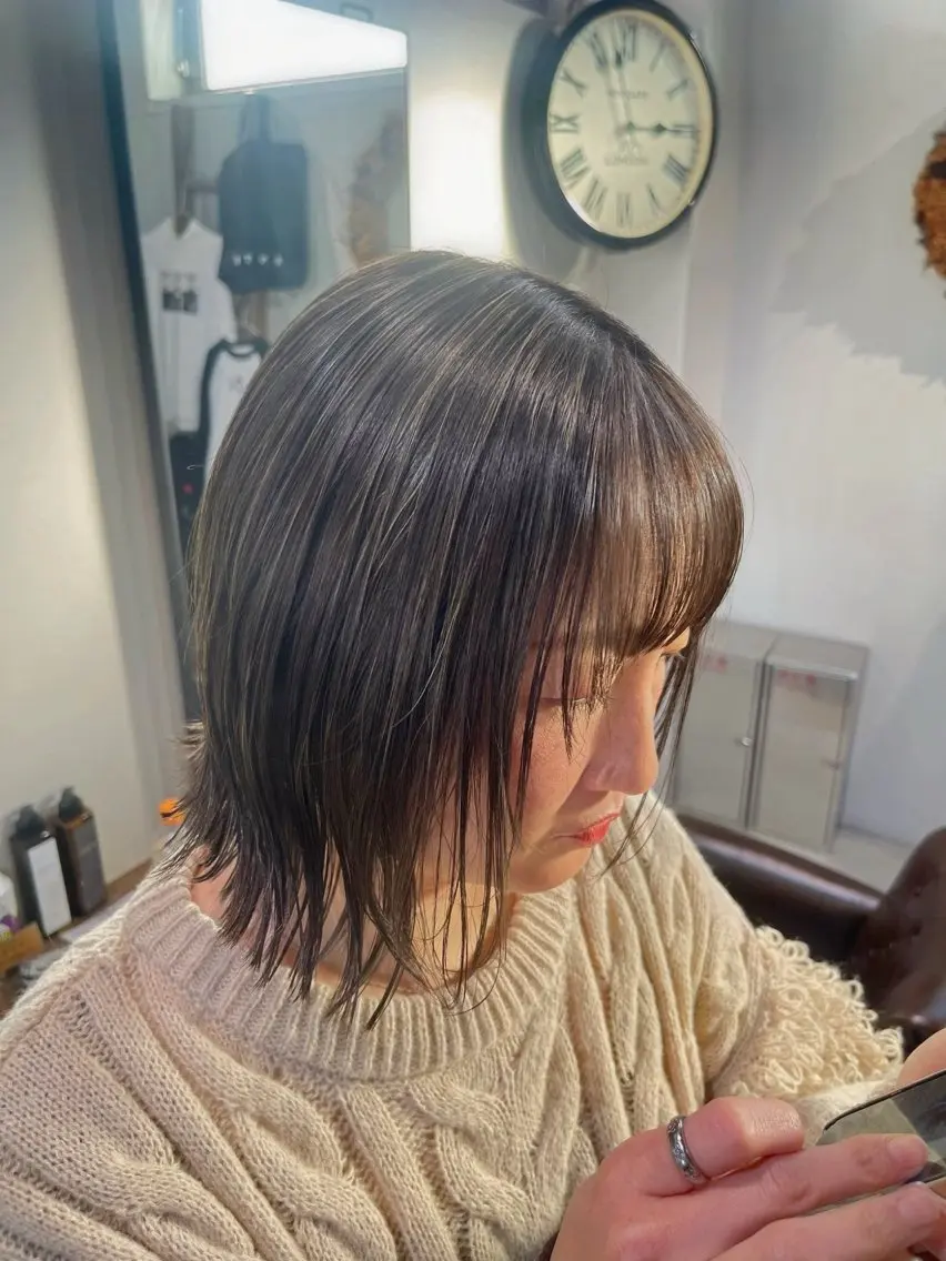 ミディアム カラー ハイライトカラー ハイライト カット ヘアカラー ⭕️白髪のお悩み 解決します⭕️のヘアスタイル