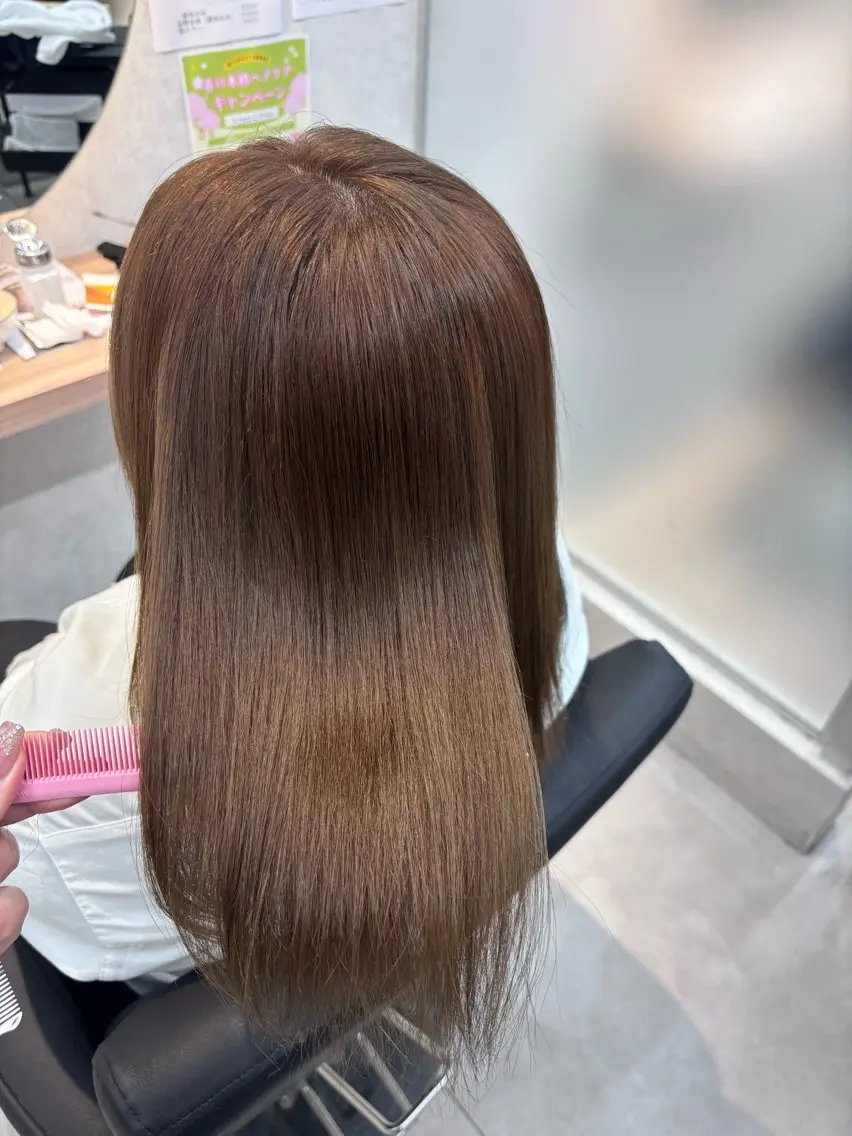 カラー ヘアカラー 米倉 陽菜のヘアスタイル