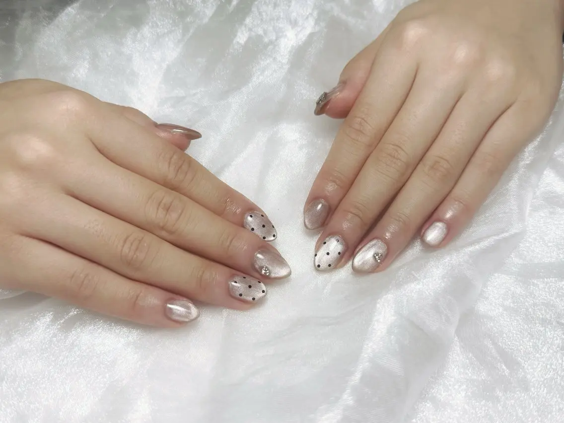 ショート ハンドネイル navi nail ayaneのネイルデザイン
