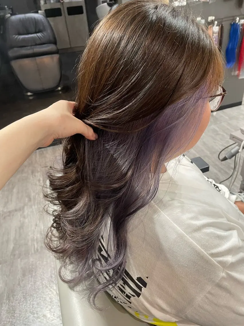 ロング ヘアカラー トリートメント 空きあり💛 miho 大国町のヘアスタイル