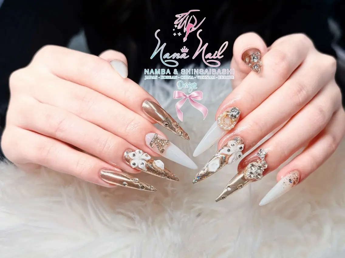 ロング 韓国風ヘア ロング クリスマス Linanail Nambaのネイルデザイン