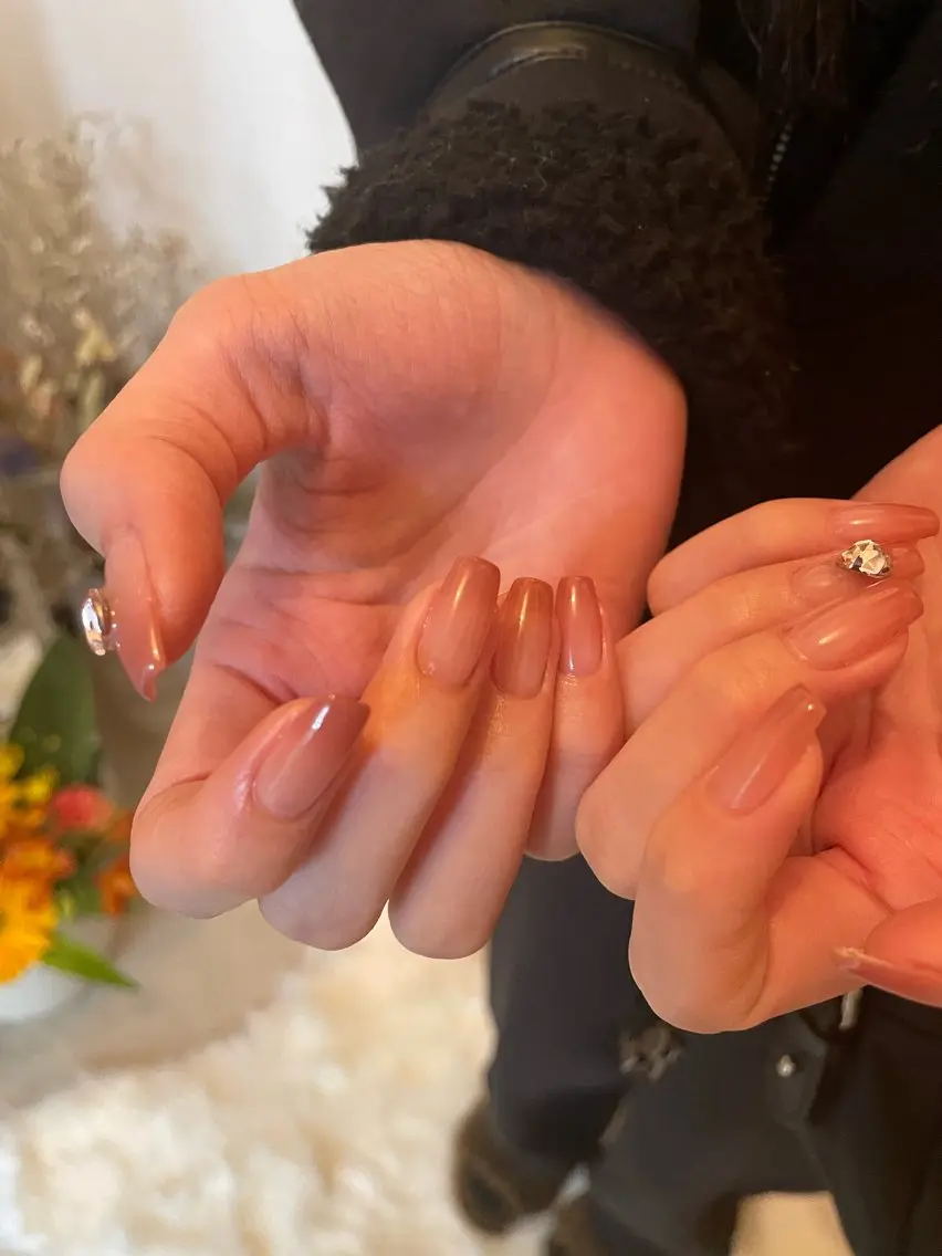ネイル ハンドネイル フットネイル with hues AYAのネイルデザイン