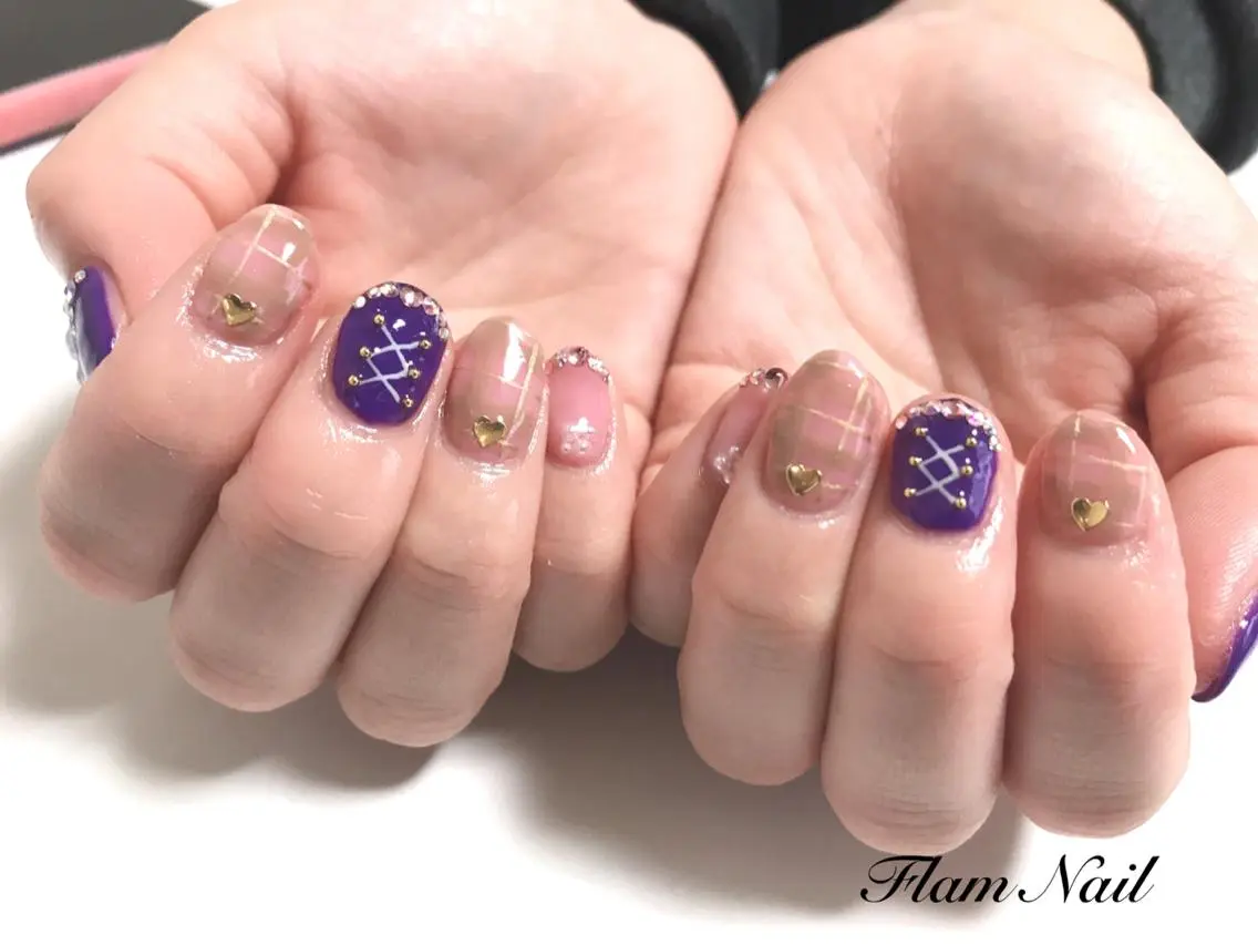 ネイル オーロラネイル ピンク ストーンネイル Flam Nailのネイルデザイン