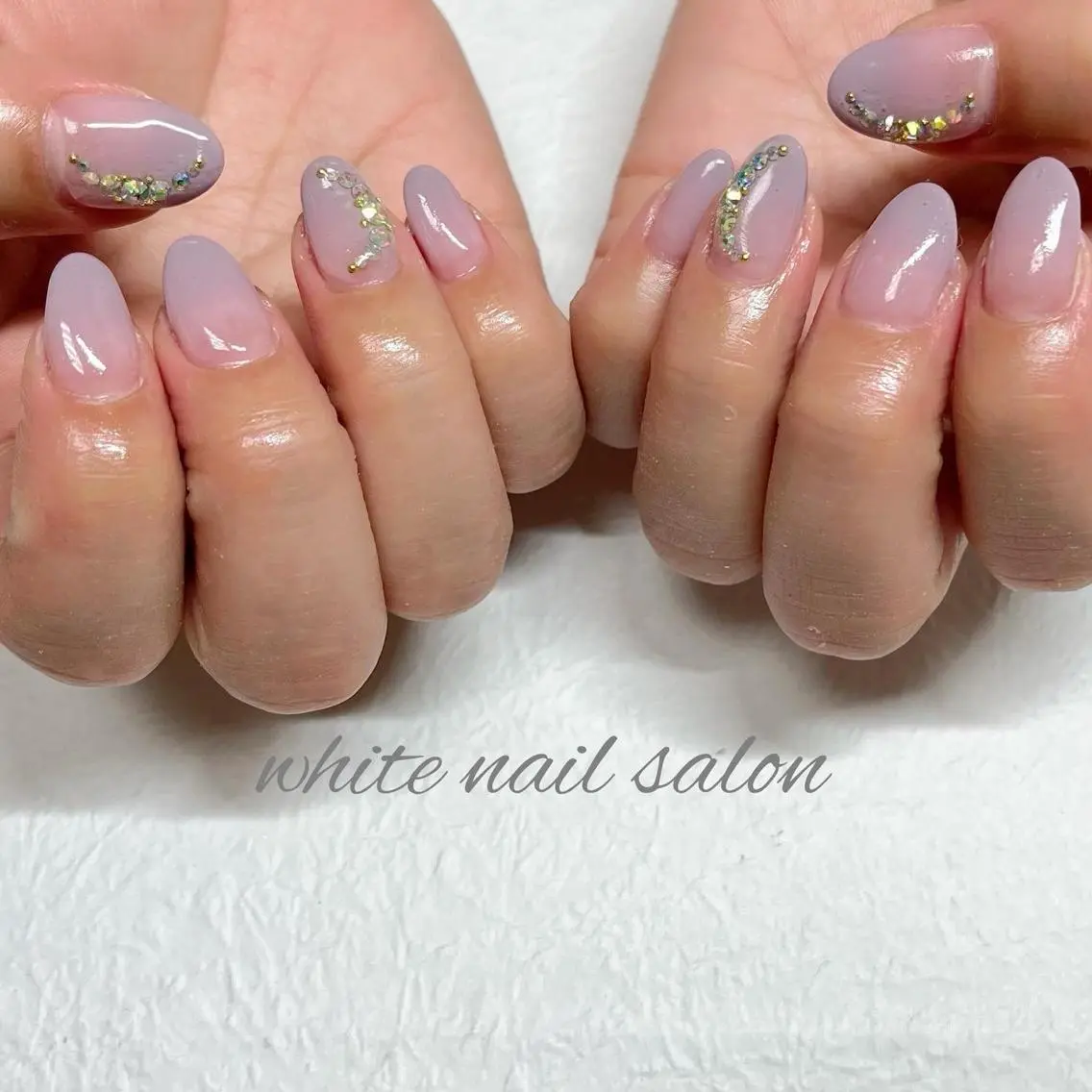 ネイル フットネイル ジェルネイル ハードジェル ラメ(グリッター) 持ち込み ハンドネイル white nail salonのネイルデザイン