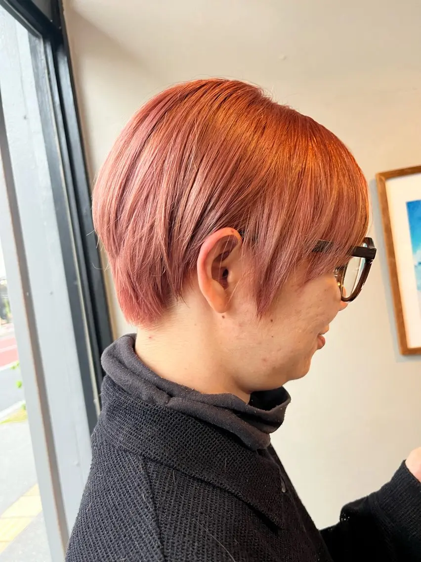 ショート 山口 真里亜のヘアスタイル