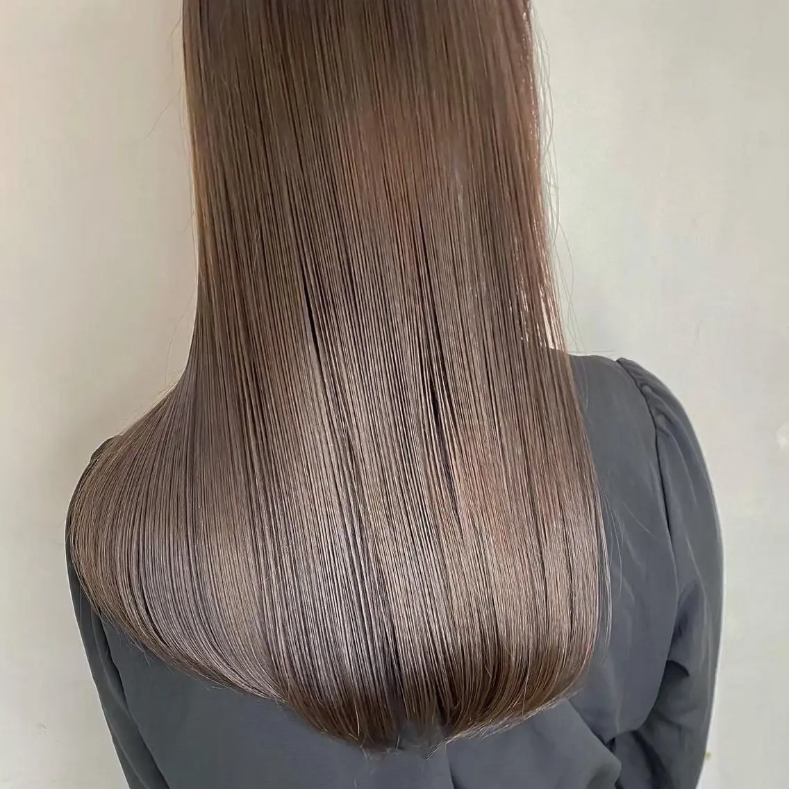 ロング カラー 髪質改善 💠 韓国風うる艶/シオリのヘアスタイル