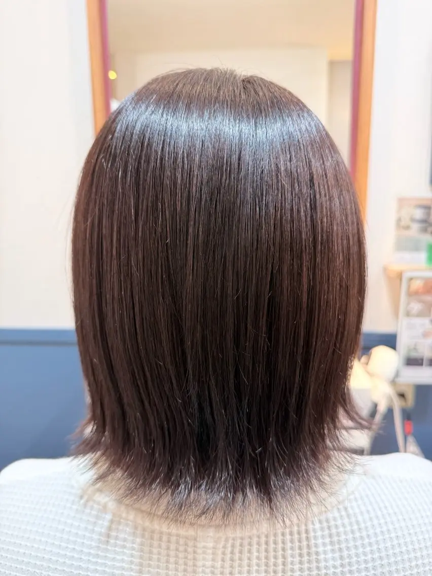ショート ピンクブラウン 芦原 愛弓のヘアスタイル