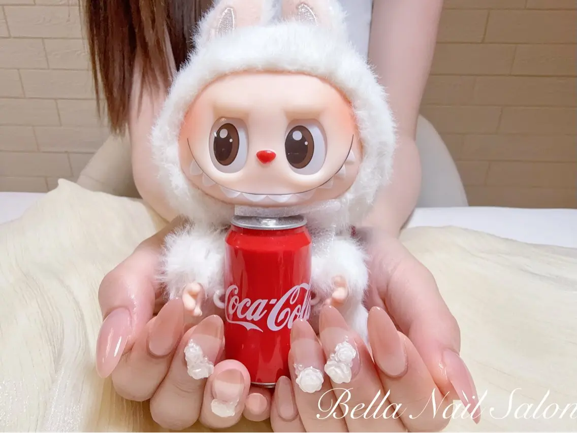 ネイル ハンドネイル Bella Nail Salonパラジェルのネイルデザイン