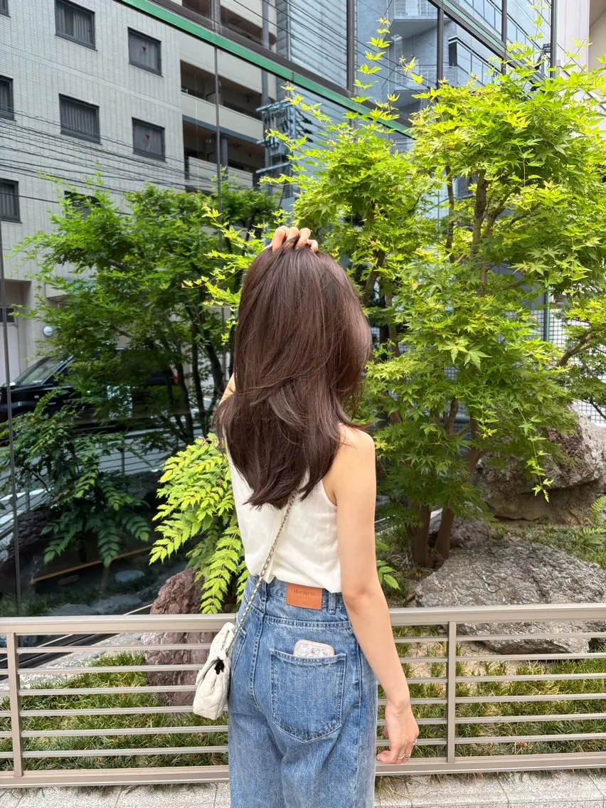ロング レイヤーカット カット ヘアカラー トリートメント 杉山 憂人のヘアスタイル