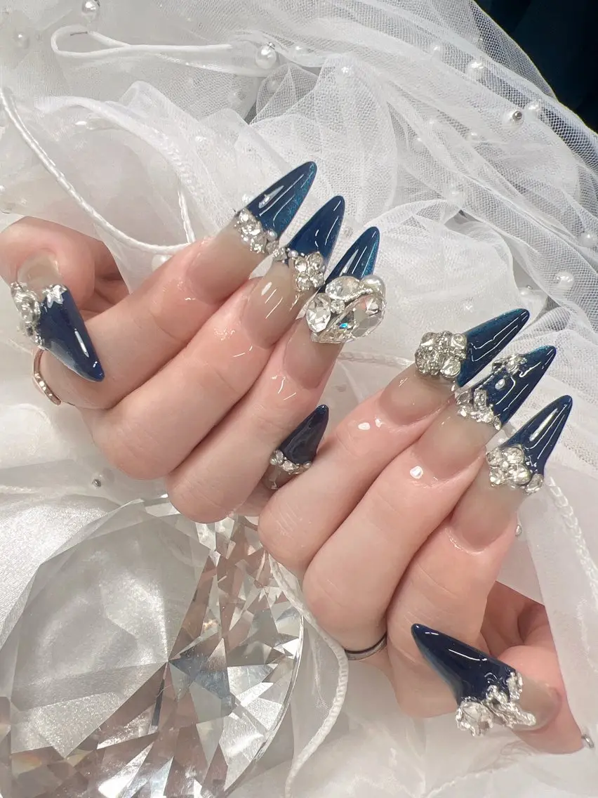 ネイル ハンドネイル bijou nails 蓮のネイルデザイン