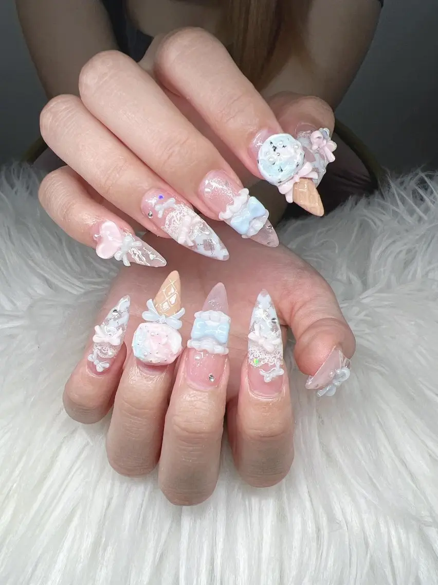 ネイル Lee Nailsのネイルデザイン