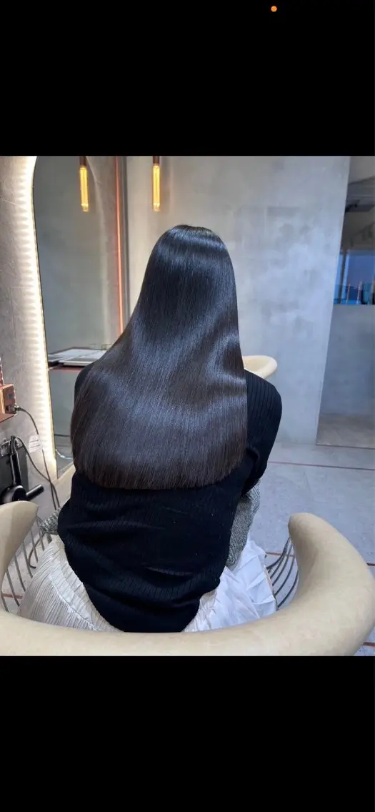 ロング カット 縮毛矯正 トリートメント 縮毛矯正/レイヤー 顔周/艶カラ-/笑璃のヘアスタイル