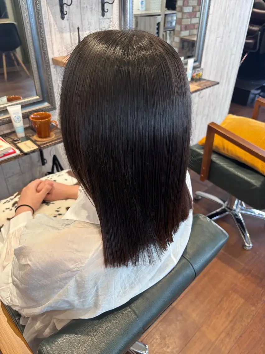 ミディアム 齋藤 瑞樹のヘアスタイル