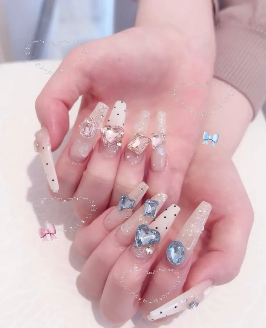 ネイル ハンドネイル Lee Ainのネイルデザイン