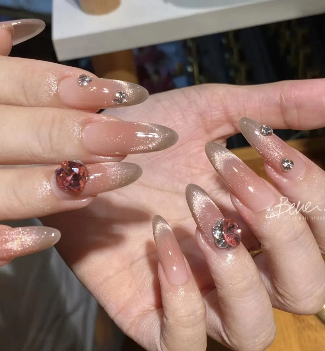 ネイル ハンドネイル 🎀 NaNa_nailのネイルデザイン