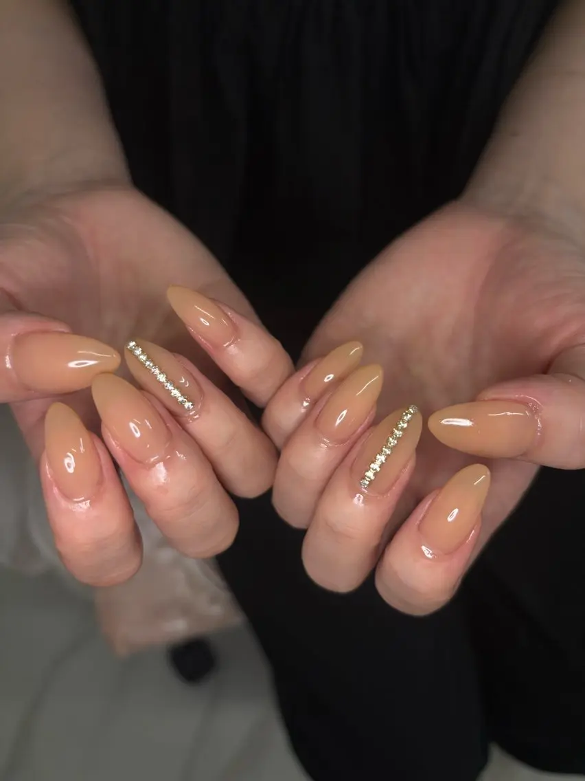 ネイル glowé Runaのネイルデザイン