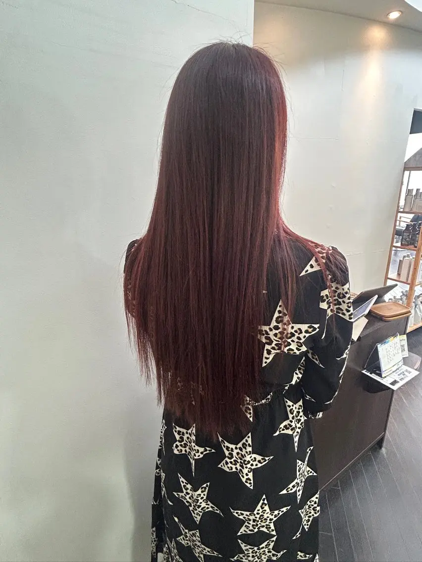 ロング 渡部 まひろのヘアスタイル