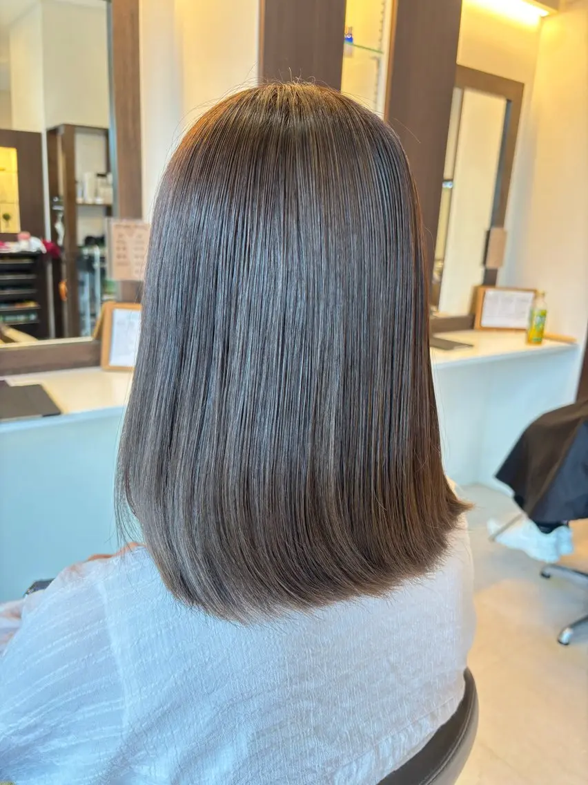 カラー ヘアカラー 山本 詩織のヘアスタイル