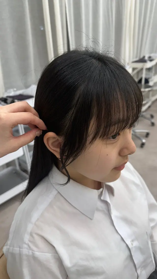 ロング 透明感カラー🫧⌇ AO🫐🩵のヘアスタイル
