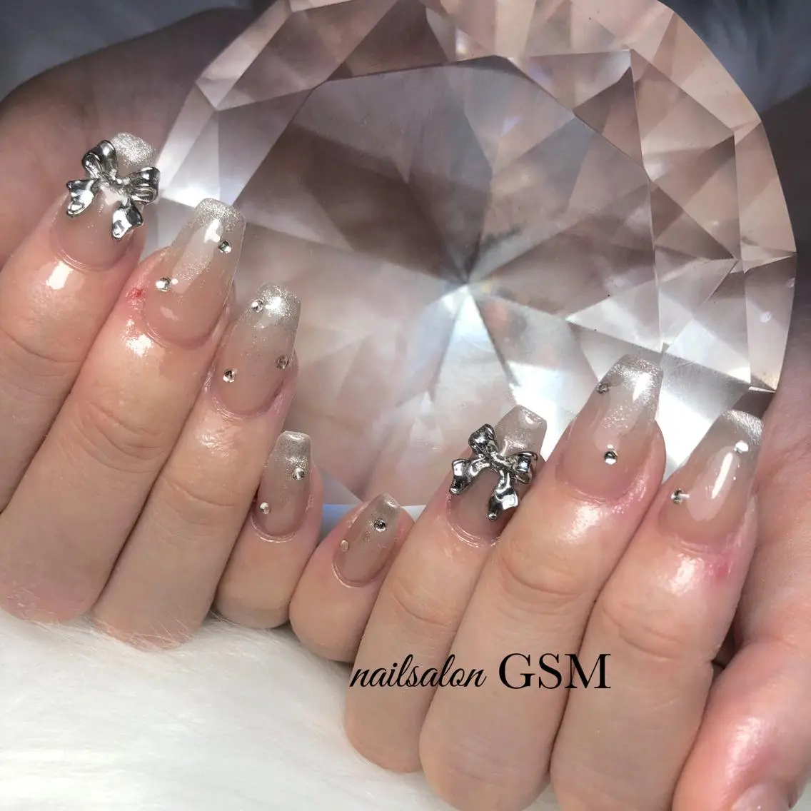 ネイル フレンチネイル マグネットネイル マグネットフレンチ ハンドネイル nail salon GSMのネイルデザイン