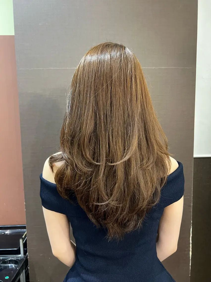 カラー🫧80%OFF🉐オリーブ系、レッド系、艶カラーなどなど是非お任せ下さい💫✨の写真