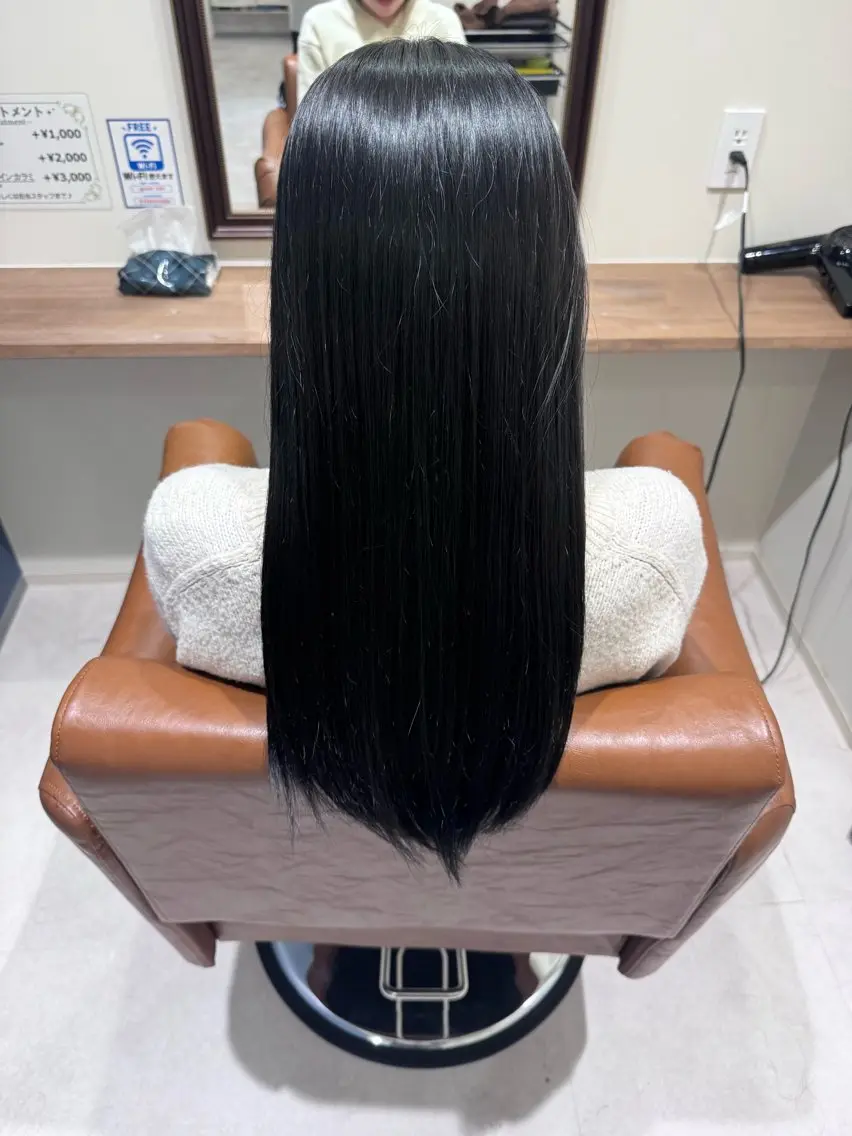 ロング カラー ヘアカラー トリートメント guest 松島のヘアスタイル