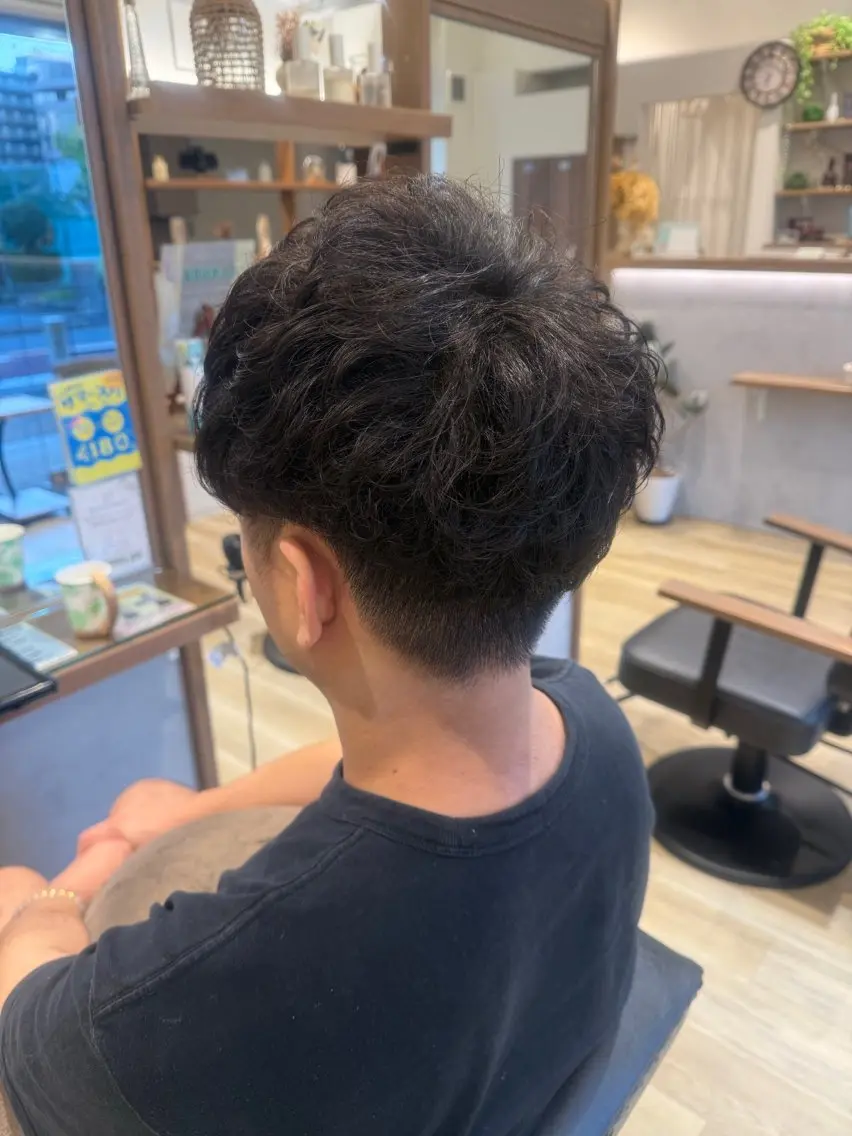 パーマ メンズ メンズパーマ 刈り上げ カット パーマ 安達 光琉のヘアスタイル